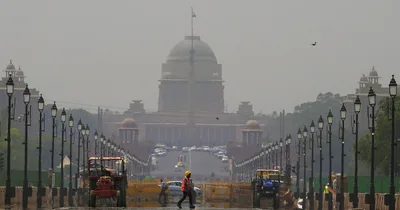 India battles power outages