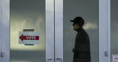 Voters Go to Polls in Key Governor’s, Mayor’s Races