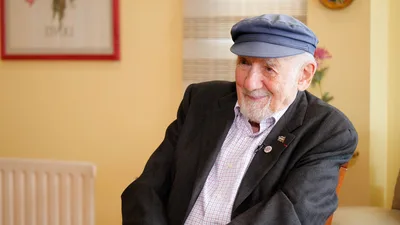 Holocaust Survivor & Oldest Journalist in the World Says World Hasn't Learned Lessons of the Holocaust