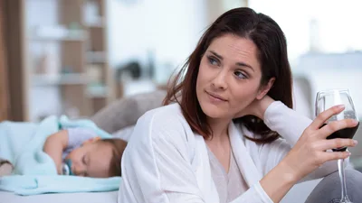 'Mommy Wine Culture': Young Moms Being Pressured to Drink to Cope with Kids, and It's a Big Problem