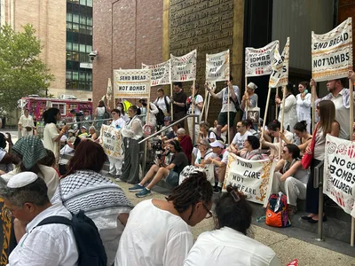 Pro-Palestinian Interfaith Coalition Protests Christian Zionist Summit