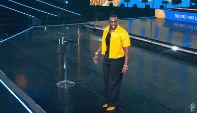 Transformation Church Pastor Michael Todd Gets Backlash for Wearing ‘feminine’ Attire