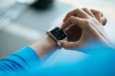 Apple Watch Saves Life of Woman with Heart Tumor: 'My Watch Told Me'