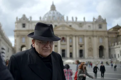 Cardinal Raymond Burke says he's 'still alive' after first meeting with Pope Francis in 7 years