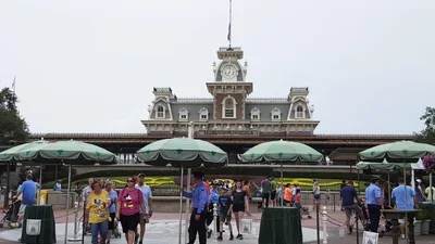 13 arrested in child sex sting operation, 2 suspects worked for Disney World