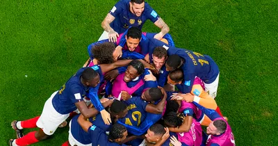 Reigning World Cup Champion Moves on to Final