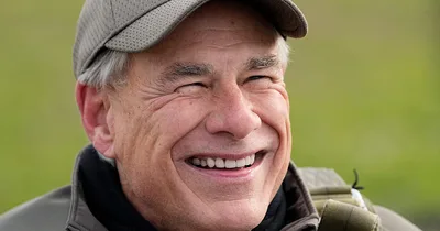 Texas governor only endorsing Republicans who supported school voucher program