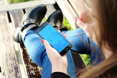 Q conference tackles social media, smart phone addiction causing depression