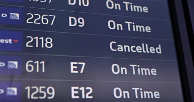 FAA flight cuts hit airports, causing travel headaches