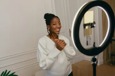 You’re Not Hearing Things — ‘Influencer Voice’ is Real, and We All Have It - RELEVANT
