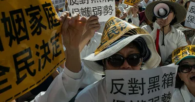 Thousands protest same-sex marriage bills in Taiwan