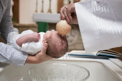 In Catholic Italy, 'de-baptism' is gaining popularity