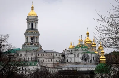 Ukraine’s Parliament Approves Ban on Moscow-Linked Religious Groups. One Church is Seen as a Target