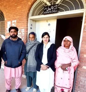Court in Pakistan Forces ‘Islam’ Designation on Christian’s ID Card - Morningstar News