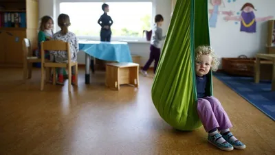 Sweden Urges Caution on Puberty Blockers, Transgender Surgeries in Updated Health Guidance