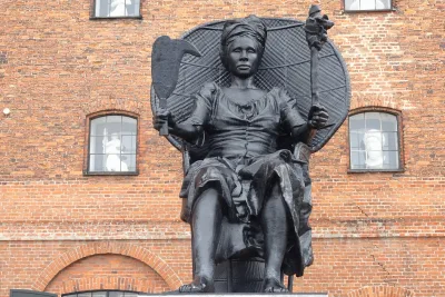 Queen Mary vs. King David