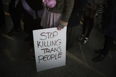 Texas gender clinic that prescribed puberty blockers to kids closes down amid protests