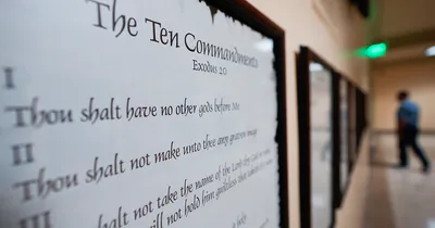 Federal Appeals Court Considers Ten Commandments in Classrooms
