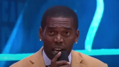 NFL Hall of Famer Randy Moss Asks Viewers to Pray as He Faces Health Challenge