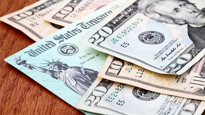 Congressional Leaders Reach Deal to Hike Debt Limit