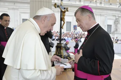 Pope Francis meets with Cardinal Cupich after Biden inauguration statement dispute