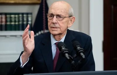 US Supreme Court Justice Stephen Breyer formally announces retirement