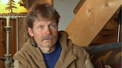 Retired Navy SEAL Reveals Secrets to Going Off Grid: 'Make Your Plans in Pencil and Give God the Eraser'