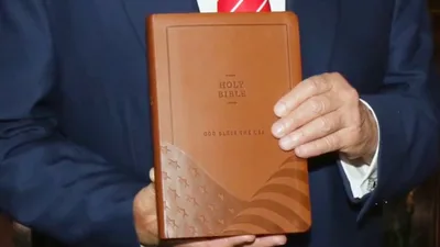 Lee Greenwood Joins Effort to Place Trump-Endorsed Bible in Oklahoma Public Schools