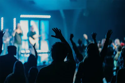 Evangelistic Movement Draws 70,000-Plus College Students on 11 Campuse