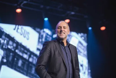 Hillsong founder Brian Houston was drunk inside a woman’s hotel room for 40 minutes, church reveals
