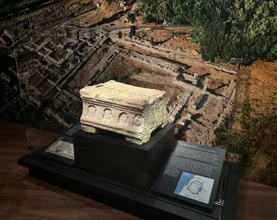 Dead Sea Scrolls Exhibit at Museum of the Bible Invites Nonbelievers to Witness 'power' of Biblical Texts