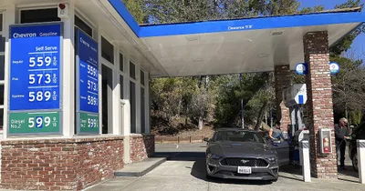 U.S. gas prices hit 14-year high