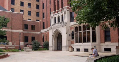 Moody settles lawsuit against Chicago schools