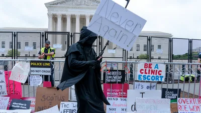 Extremists Threaten to Murder Supreme Court Justices, DHS Says Brace for 'Violence'