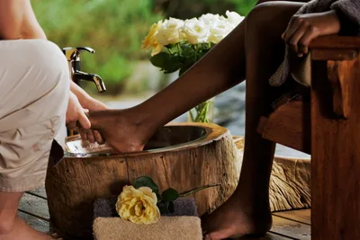 The 10 irrational laws of serving