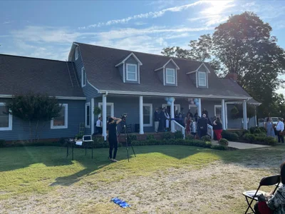 Charleston bishop blesses new crisis maternity home