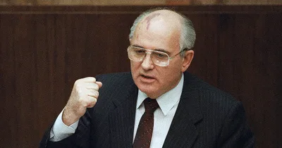 Mikhail Gorbachev dies at 91