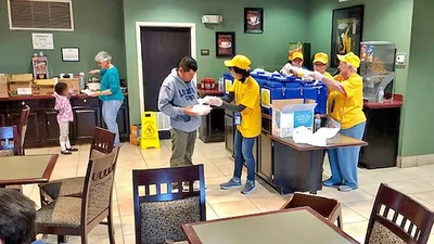 'Hungry' & 'confused' migrants aided by N.M. Baptists | Baptist Press