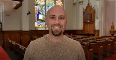 Pastor Killed after Driver Runs Red Light; Leaves Behind Wife, 2 Kids