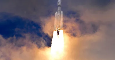 India launches moon rover mission