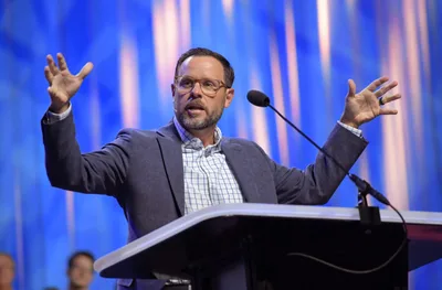 Holiness, unity, forgiveness urged in Pastors’ Conf. opening session | Baptist Press