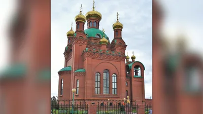 'We Cannot Stand Idly By': Orthodox Priest Arrested for Denouncing Russia's Invasion of Ukraine