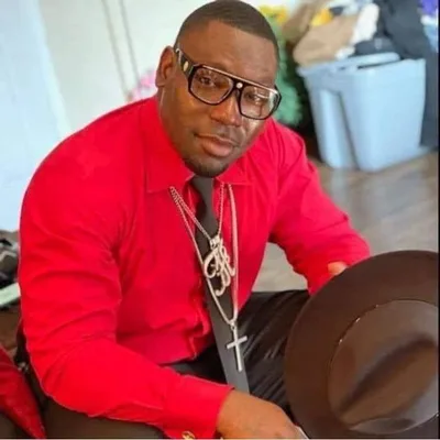 Texas pastor and father of 6 murdered, police searching for suspect: ‘Awesome man of God'