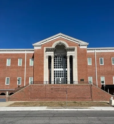 NC County Mulls Ending Prayer Tradition Deemed ‘blatantly unconstitutional’