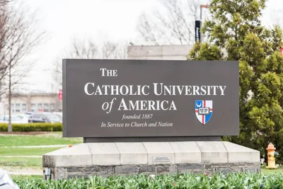 Catholic University students vote to block porn