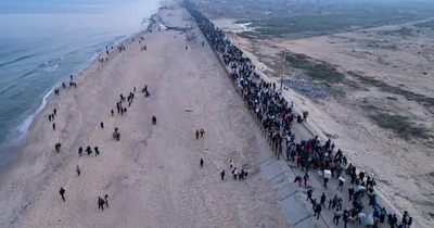 Palestinians Return to Northern Gaza Strip During Ceasefire