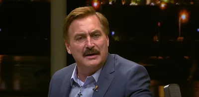 'Have No Fear': Mike Lindell Vows to Keep Fighting Cancel Culture After Walmart Pulls MyPillow From Stores