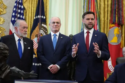 Trump Considers Strikes to Preempt Iran as Huckabee, Leiter, Vance Address Jewish GOP | CBN