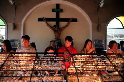 Teen Muslim extremists attack church in Philippines, pepper building with bullets