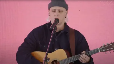 'The Voice' Contestant Who Made Judges Cry with Worship Song Gets to Join Brandon Lake on Stage in LA